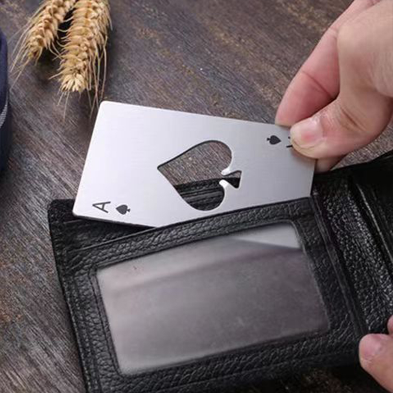 Apribottiglie per birra Poker  - Kitchen Gadgets For Gifts recensione e prezzo