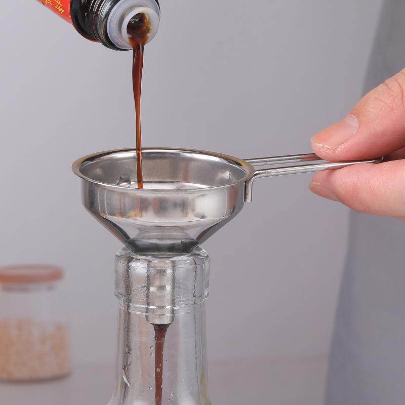 Imbuto in acciaio inossidabile - Kitchen Gadgets Small recensione e prezzo